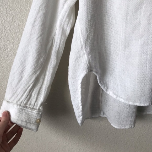 Free People | Long Sleeve V-Neck Top With Collar S - Picture 3 of 8